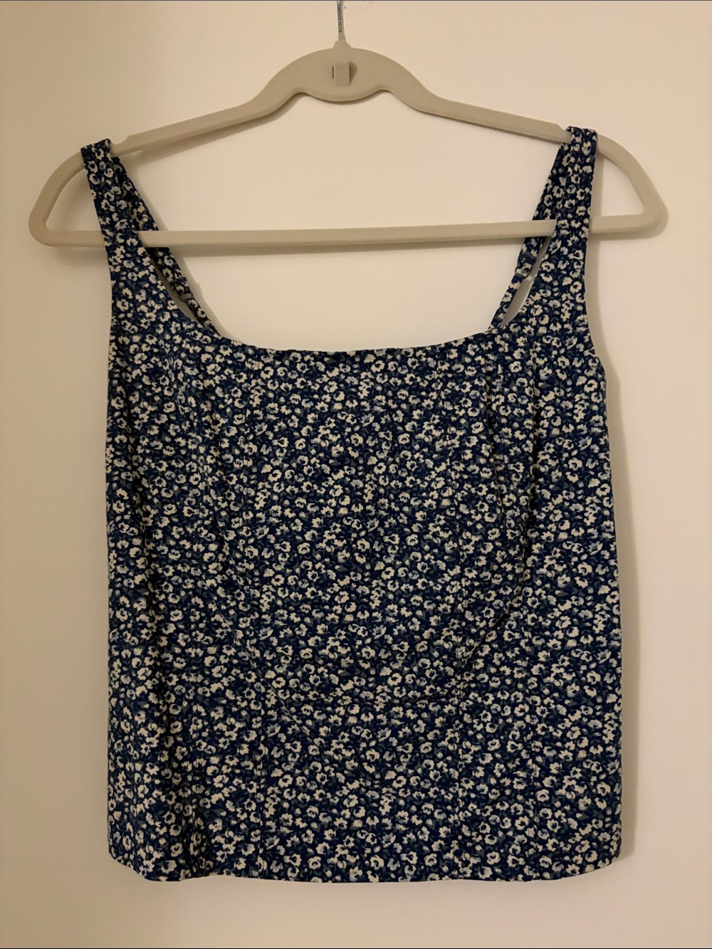 Abercrombie & Fitch Navy and White Floral Square-Neck Camisole